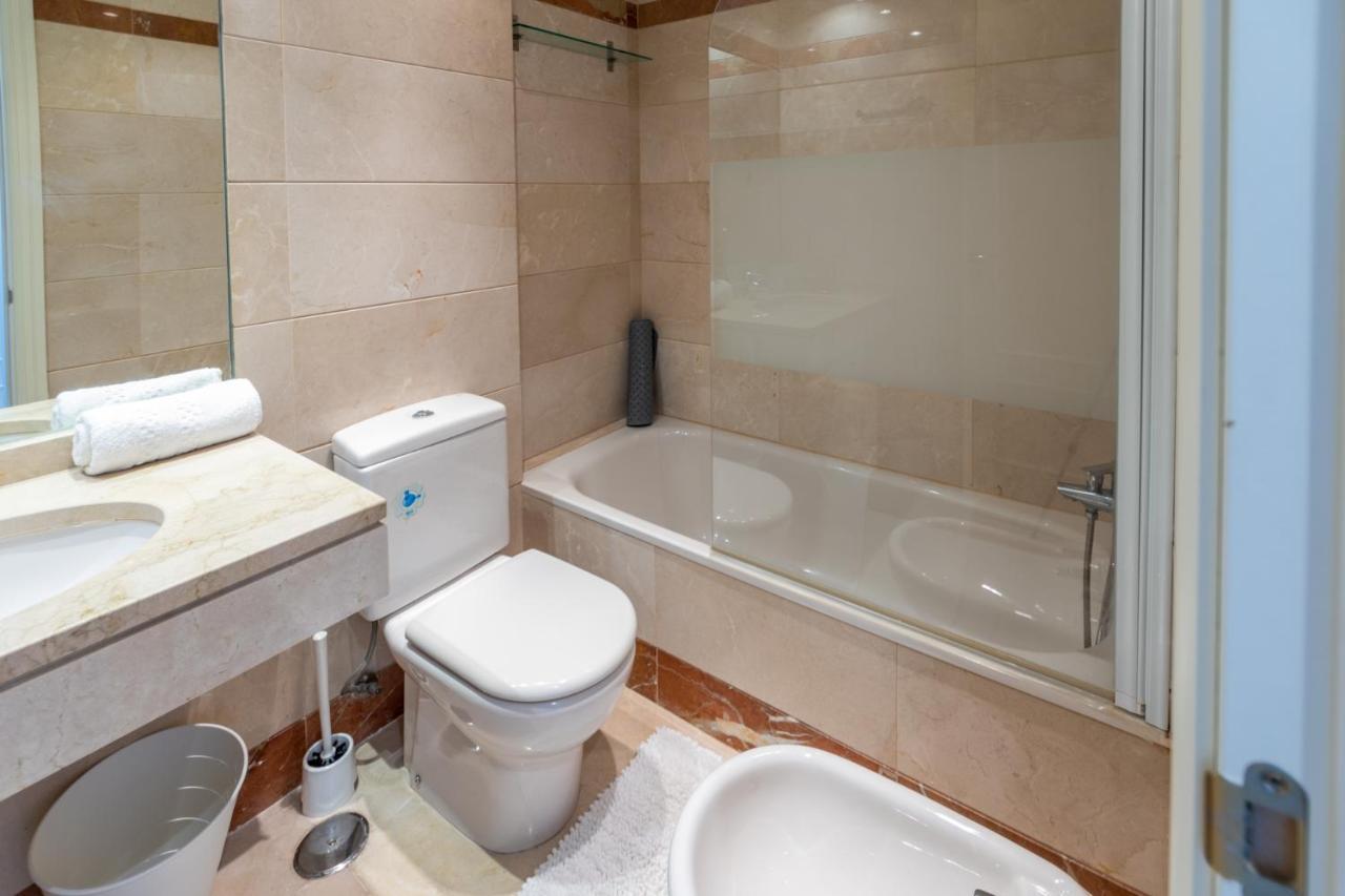 マラガ2Br Calanova Grand Golf - Wifi/Ac/Poolアパートメント エクステリア 写真
